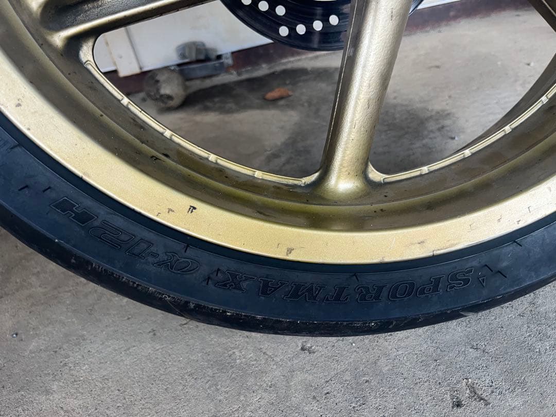 s*r様 89年式NSR250R（MC18）用 純正リア用マグテックホイール