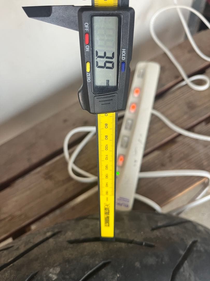 s*r様 89年式NSR250R（MC18）用 純正リア用マグテックホイール