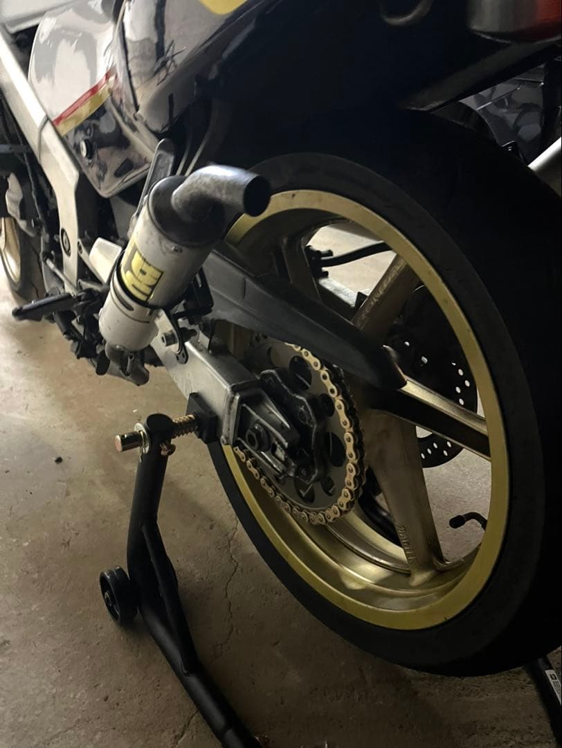 s*r様 89年式NSR250R（MC18）用 純正リア用マグテックホイール