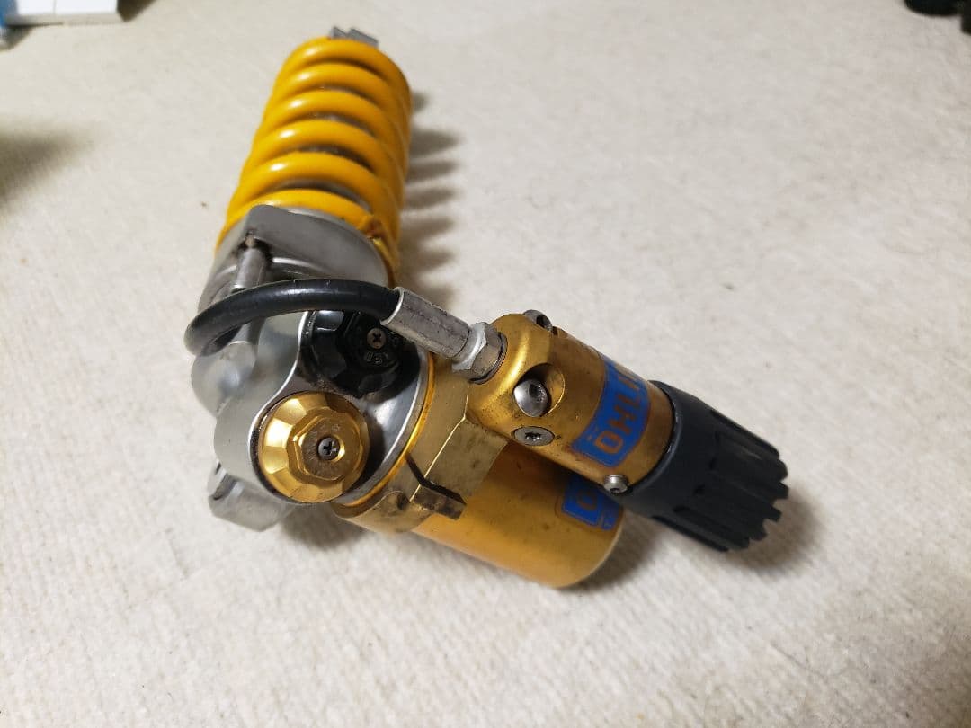 CBR600RR PC40 オーリンズTTX リアサスペンション リアサス