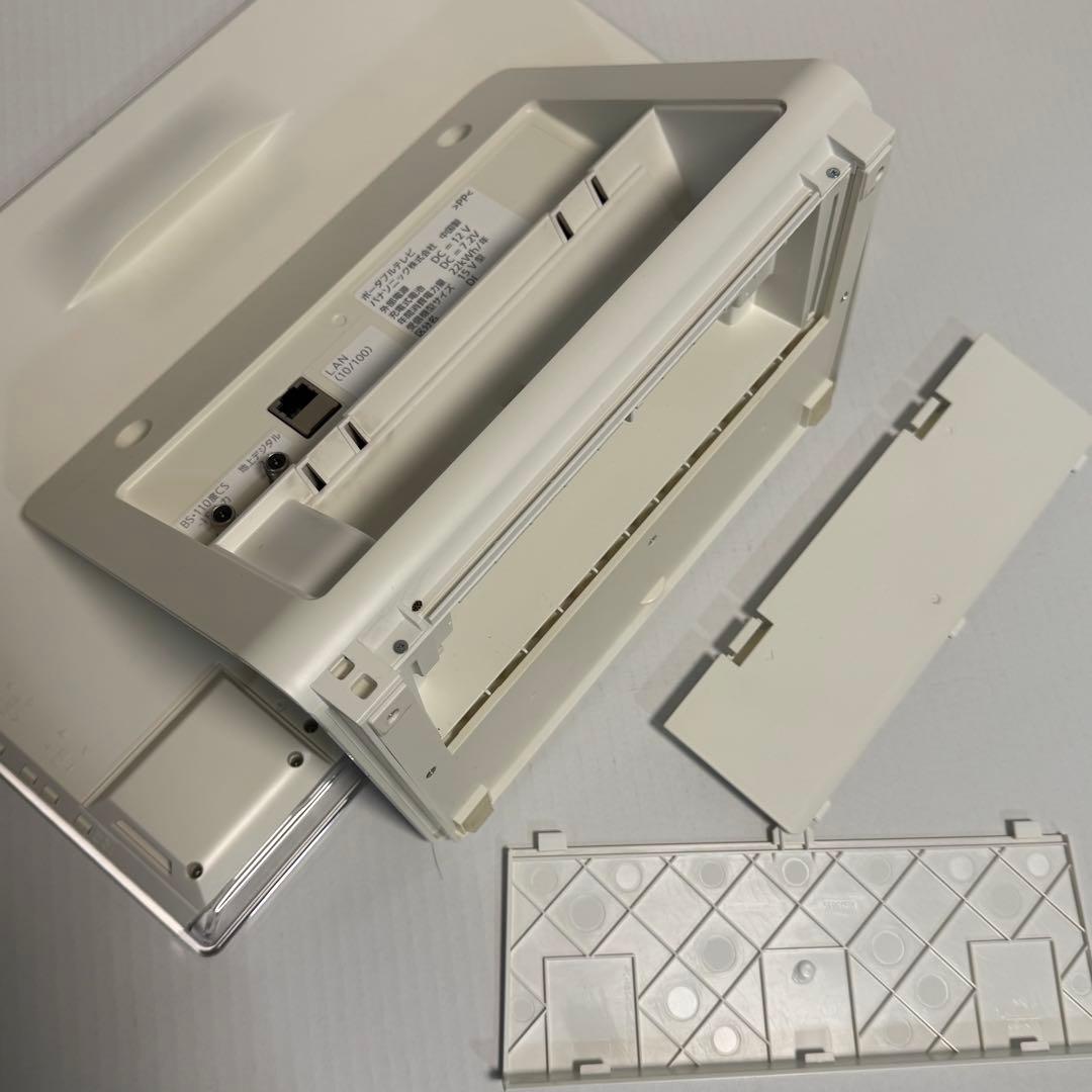 【箱付き美品】Panasonic SV-PT15S 液晶テレビ 本体 中古