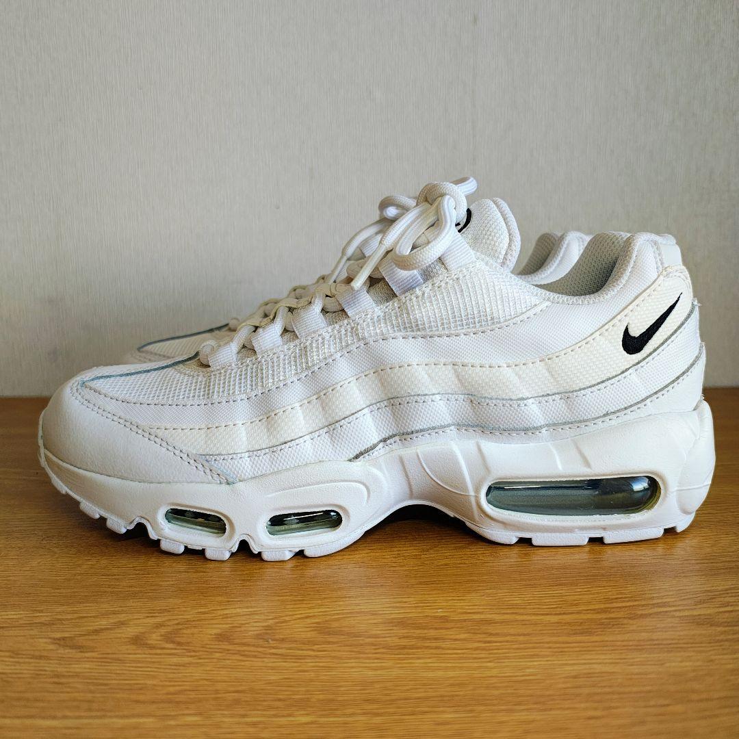 新品同様 NIKE AIR MAX 95 ES \