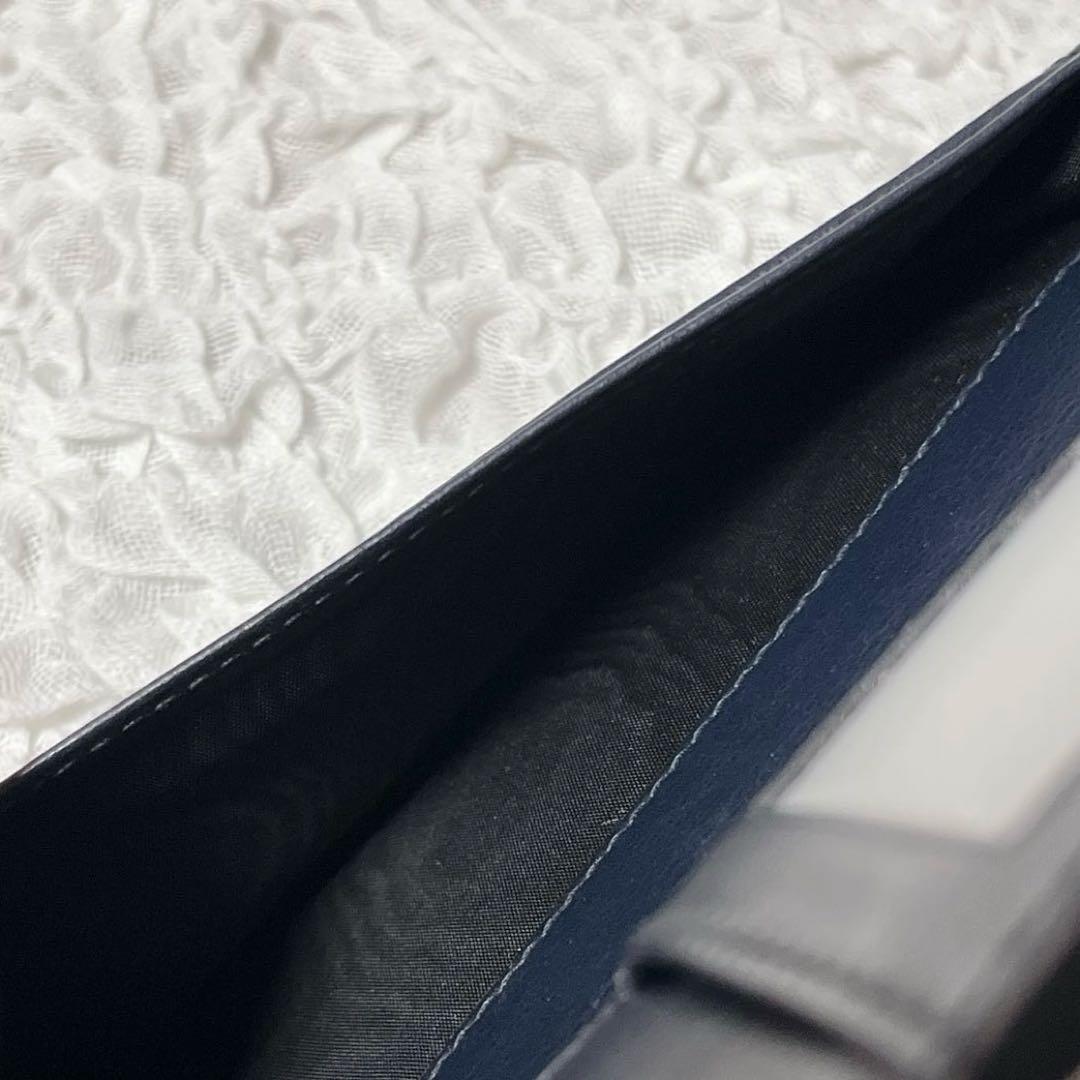 未使用級✨GUCCI グッチ GGマイクログッチシマ 総柄 レザー 二つ折り財布