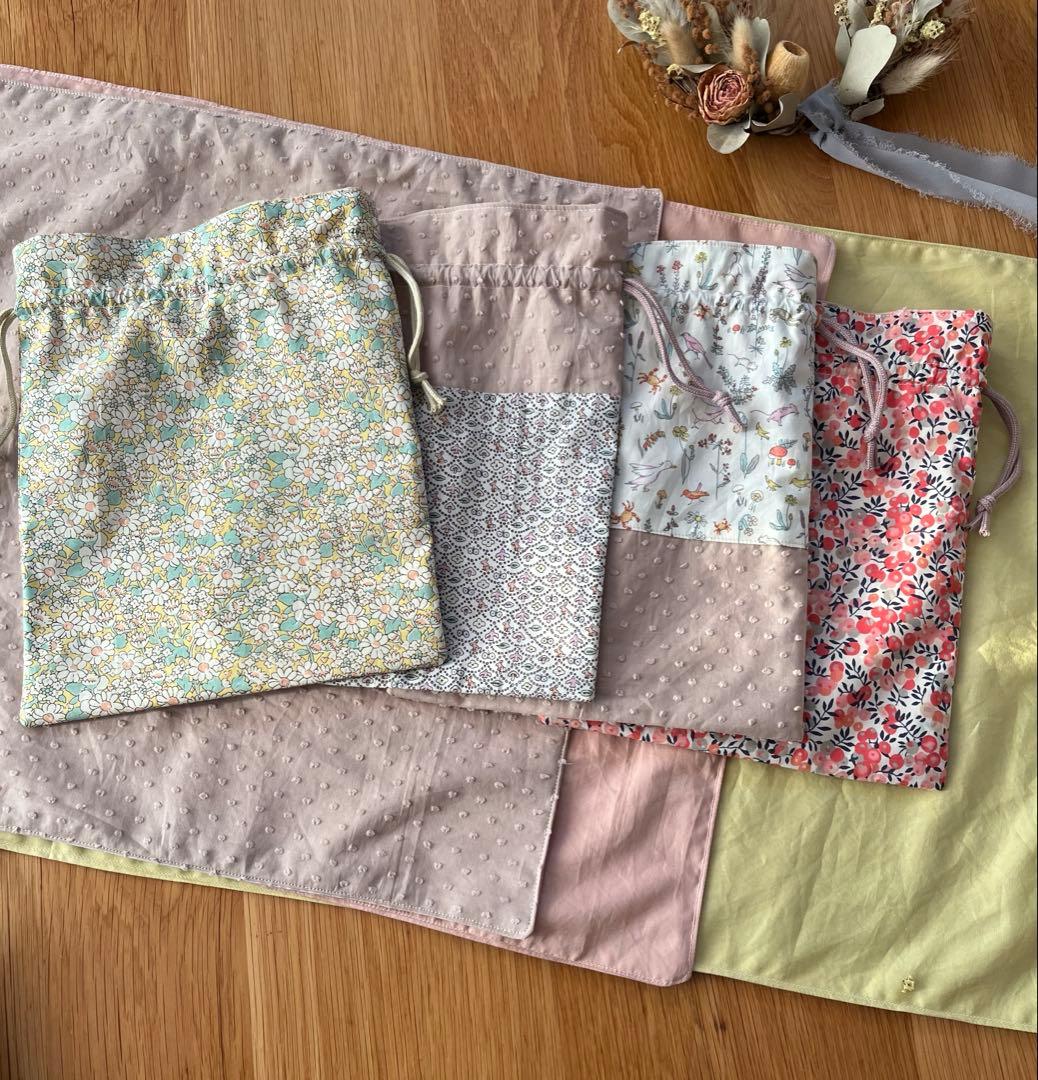 ★cocoro★＊リバティ生地使用＊巾着セット