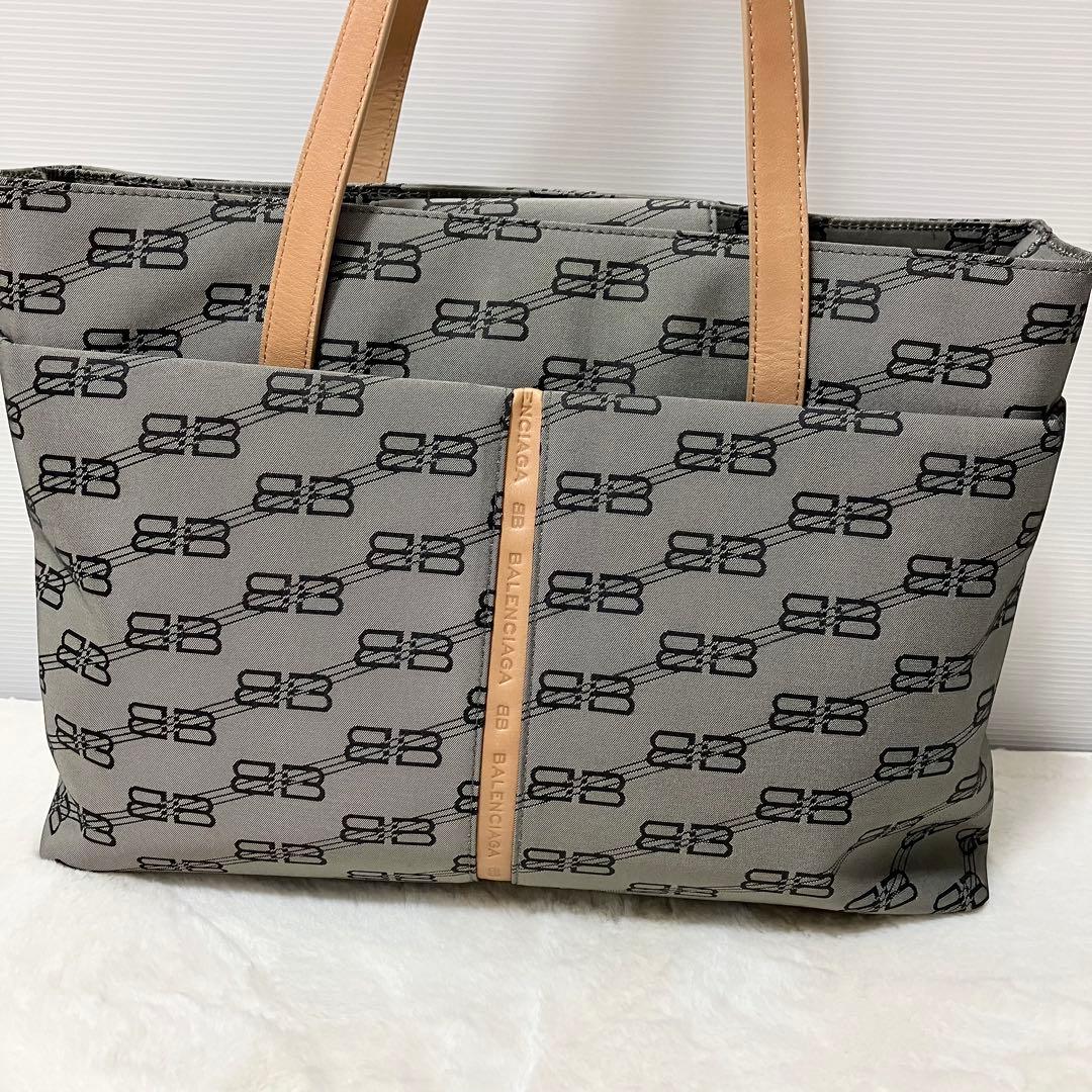 未使用級 BALENCIAGA ナイロン トートバッグ A4 ロゴ シグネチャー