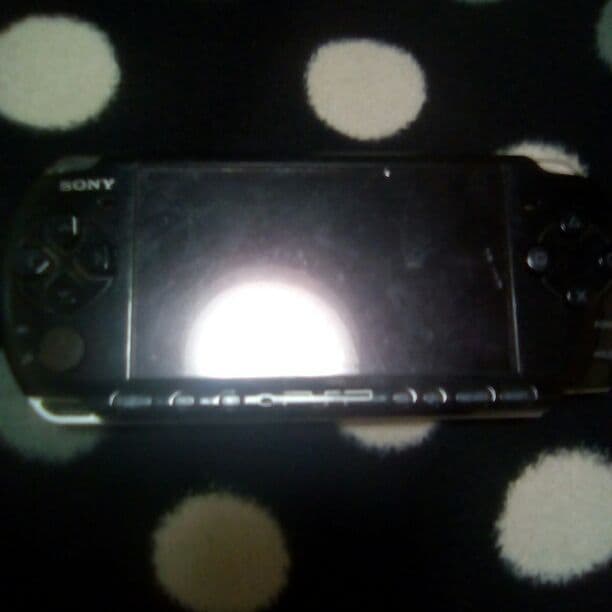 psp本体＋カセット3つ