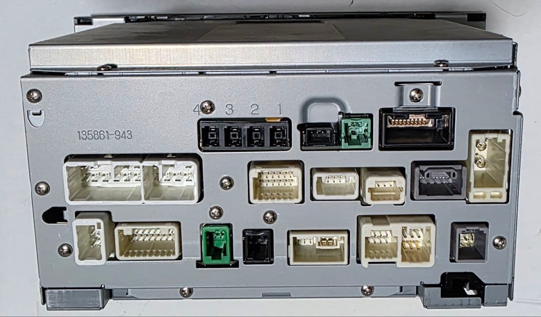 トヨタ9インチ純正ナビ！付属品あり！パスワードロック解除済み！