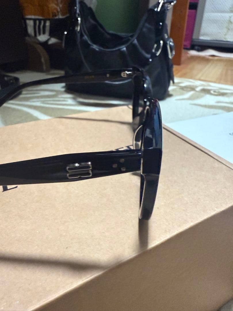 GENTLE MONSTER DEAR-01 ブラックサングラス