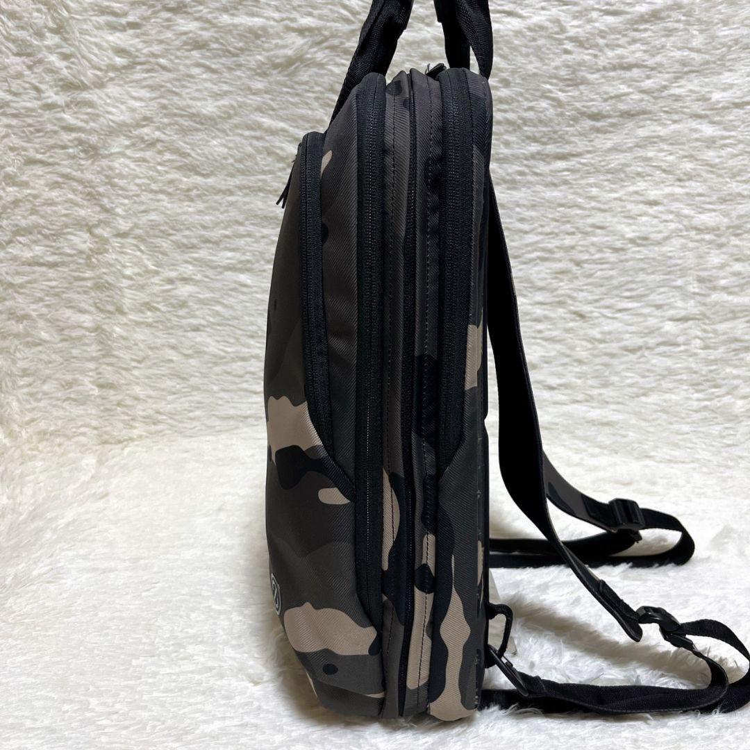 ​【本日限定価格】 コールハーン ゼログランド 2in1 バックパック 迷彩