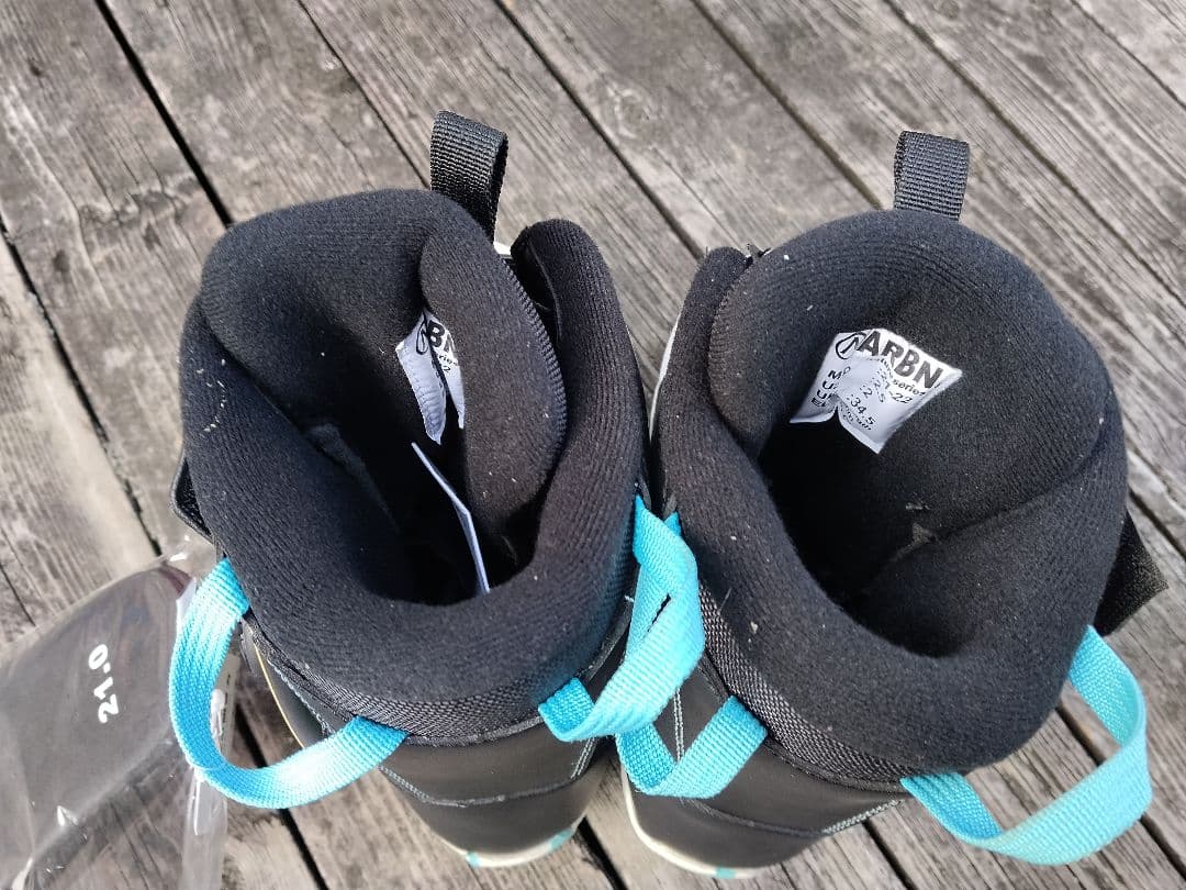 新品子供用スノーボード3点セット HEAD 118cm ビン BOAブーツ 22