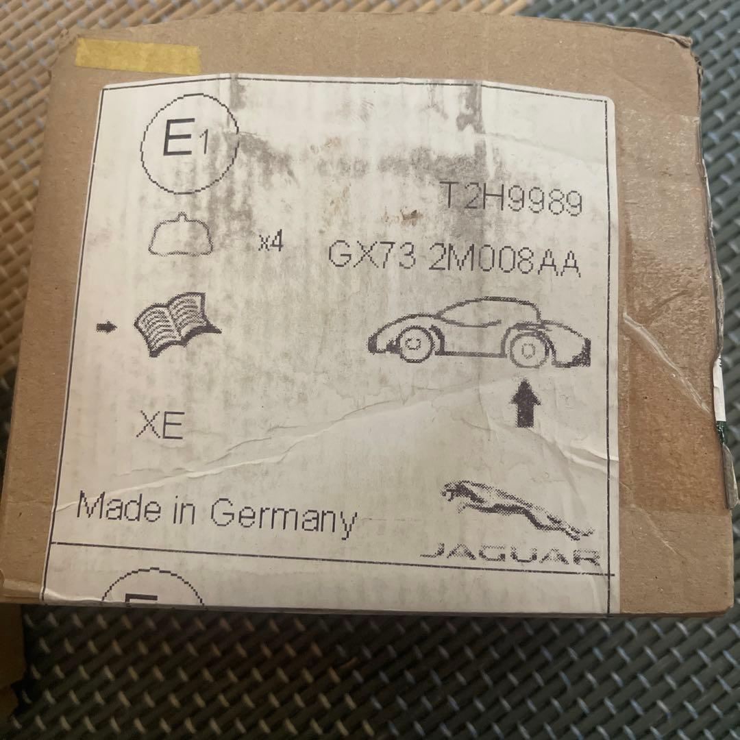 ジャガー　F-Pace 純正フロント&リアブレーキパッド