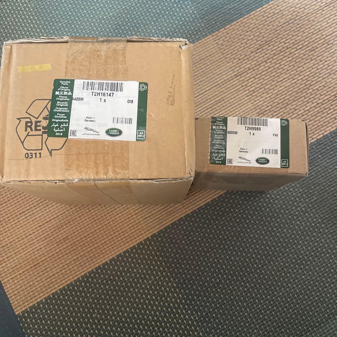 ジャガー　F-Pace 純正フロント&リアブレーキパッド