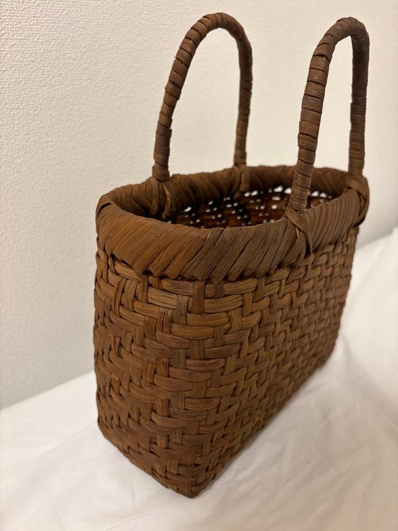 M*O様 特価❗️山葡萄 かごバッグ 未使用品 かご 籠 山ぶどう 職人 手編み
