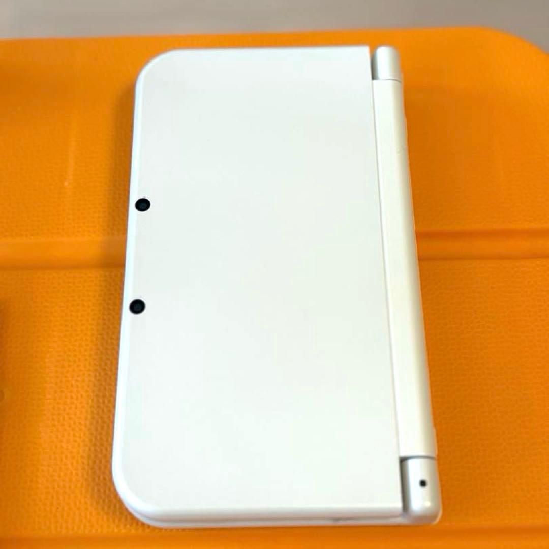 Newニンテンドー3DSLL パールホワイト/充電器セット