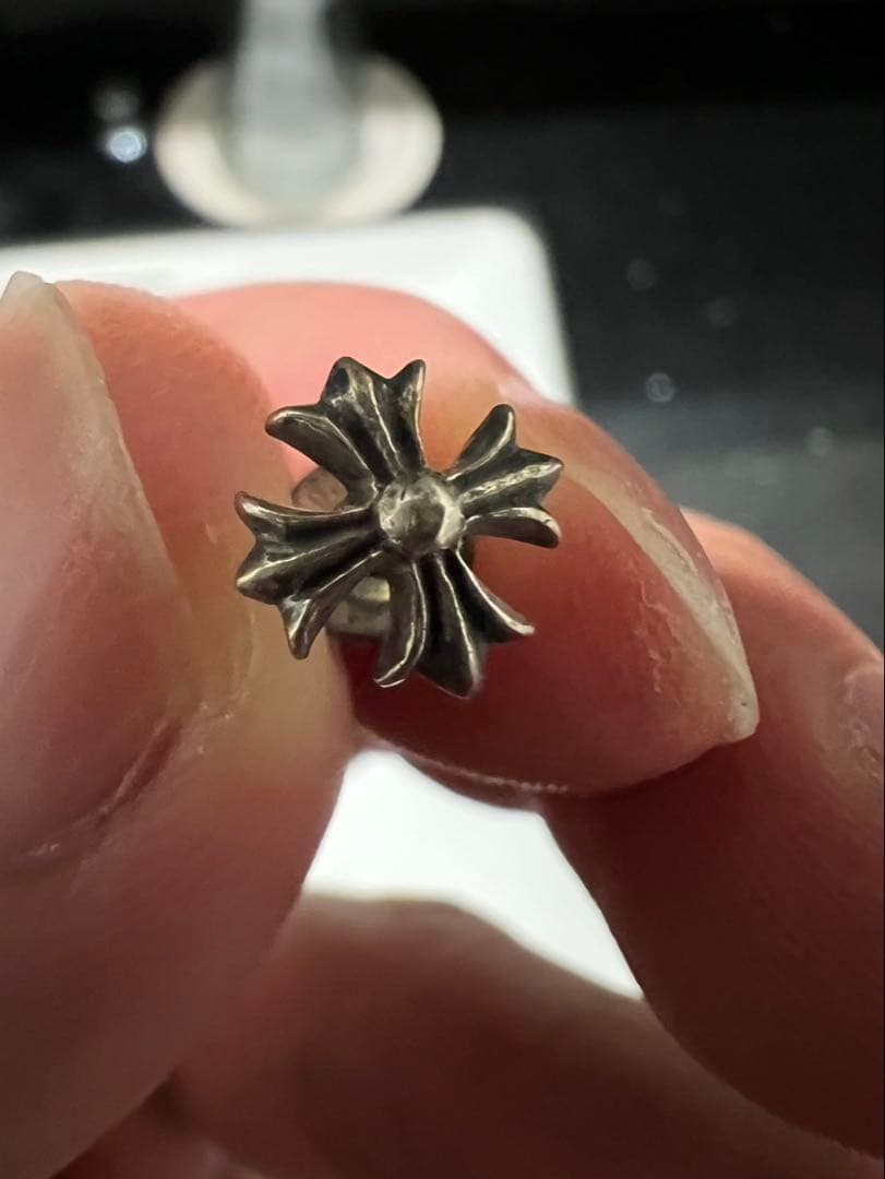 正規品CHROMEHEARTS CHプラススタッドピアス