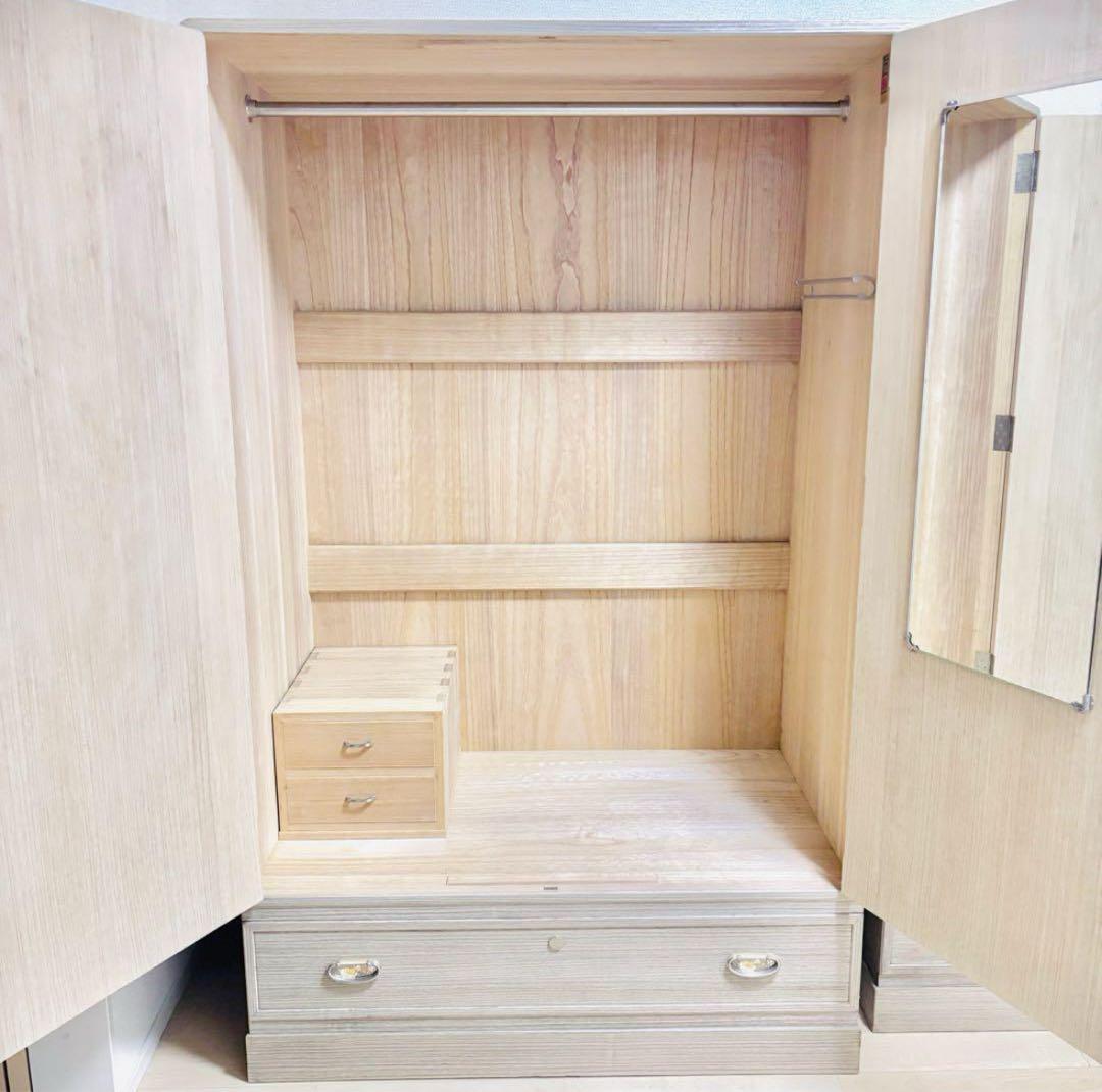 格安 早い者勝ち 通産大臣指定伝統的工芸品 最高級 加茂桐箪笥　洋服　友峯刻印