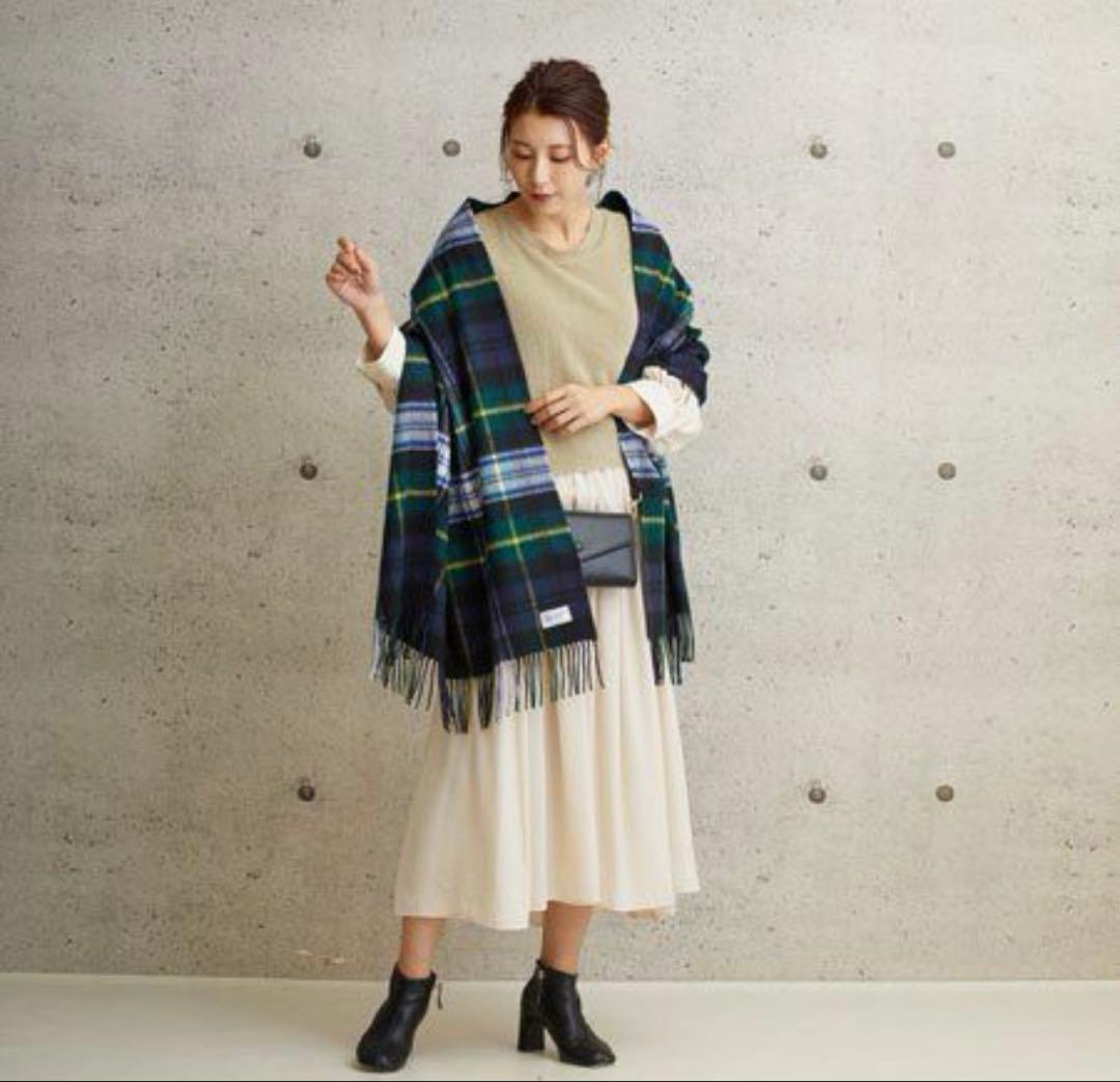 ジョンストンズ カシミヤ100％ 大判ストール スカーフ五明祐子・辺見えみり愛用