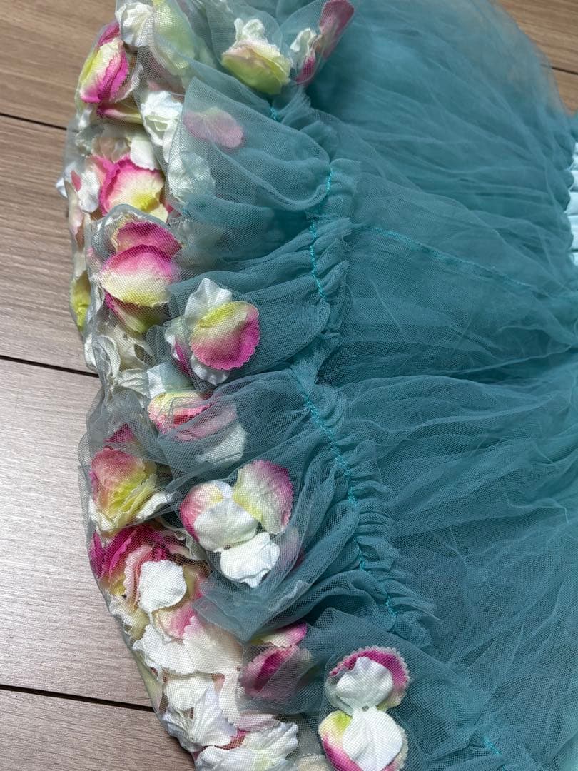 チュアンピサマイ チュールオフショルダー水着