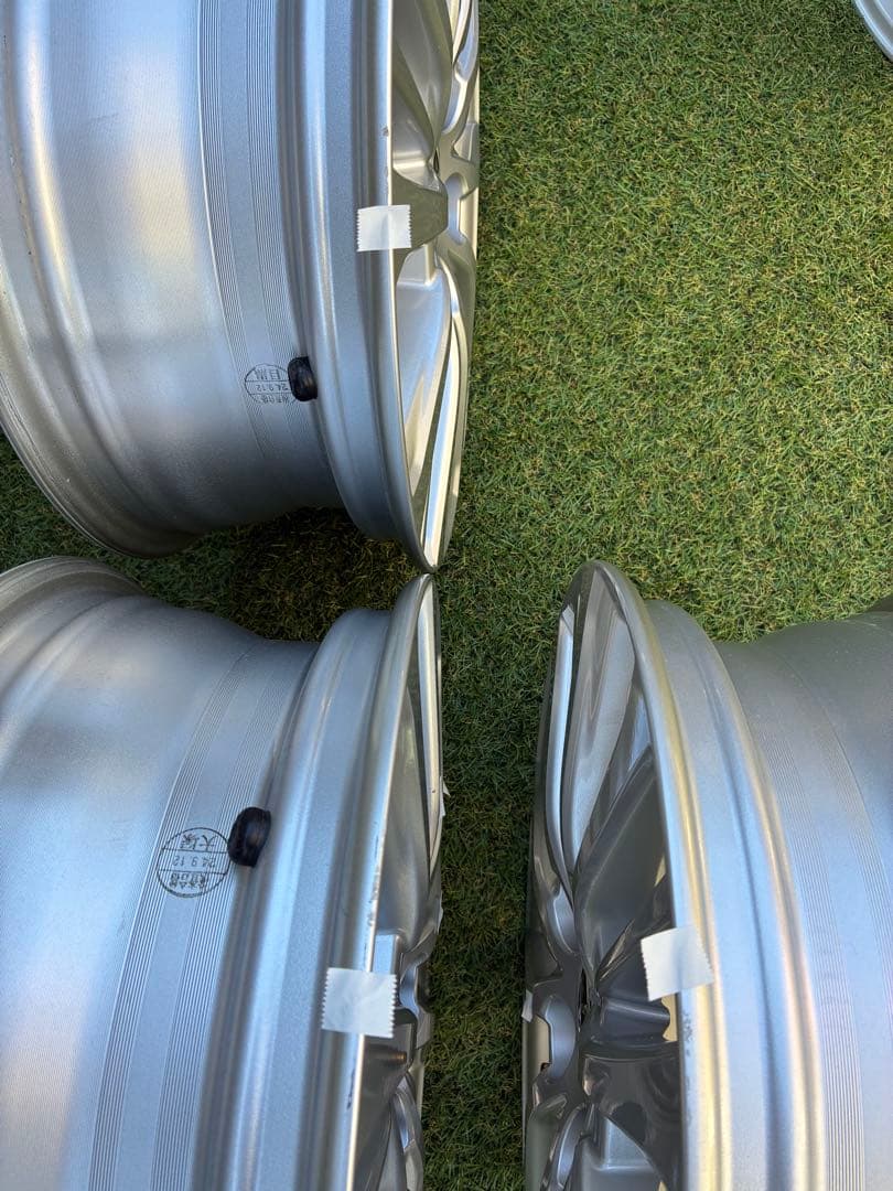 ノア　90系　純正16インチホイール