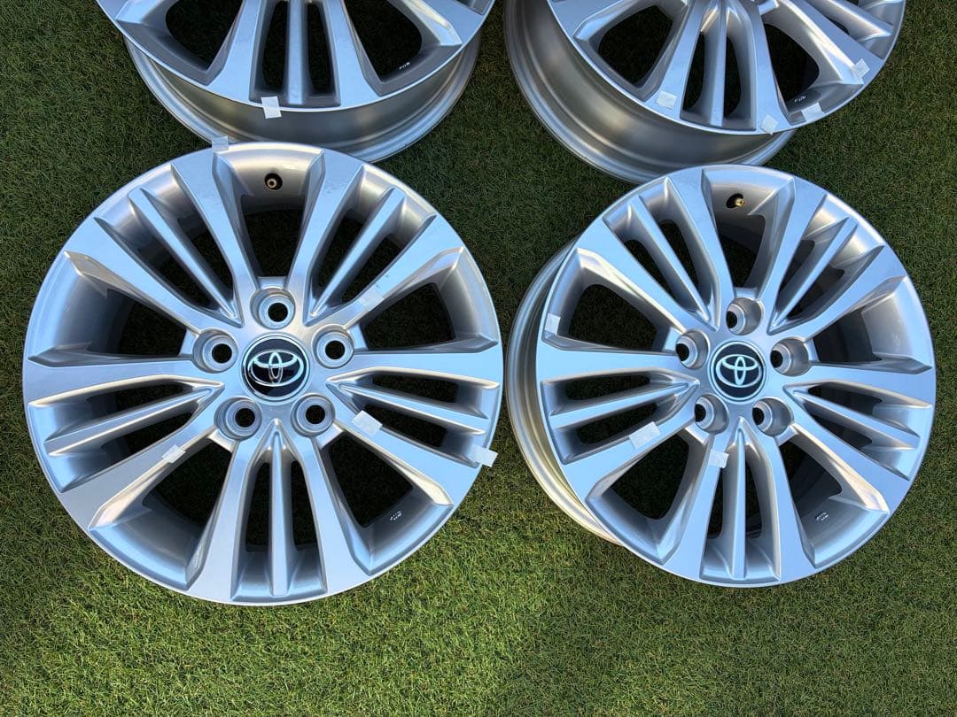 ノア　90系　純正16インチホイール