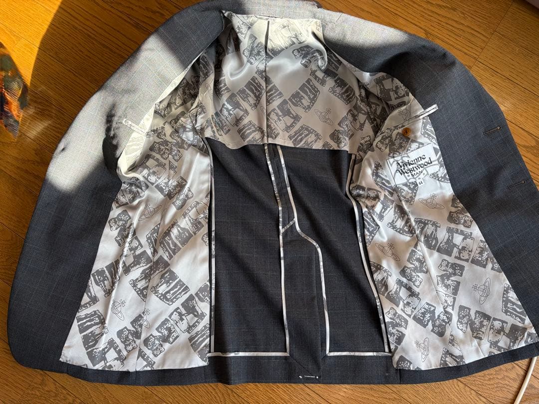 【訳アリ】ヴィヴィアンウエスドウッド マン 44 S テーラードジャケット