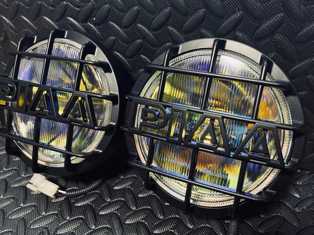 PIAA フォグランプ　ストーンガード 付き 艶消しブラック