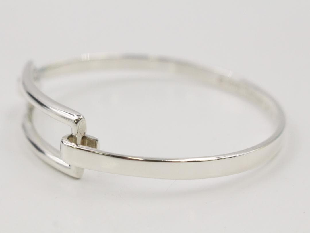 Tiffany & Co. シルバーバングル 専用ポーチ付き