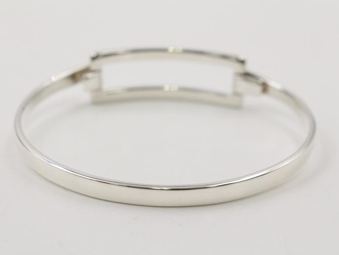 Tiffany & Co. シルバーバングル 専用ポーチ付き