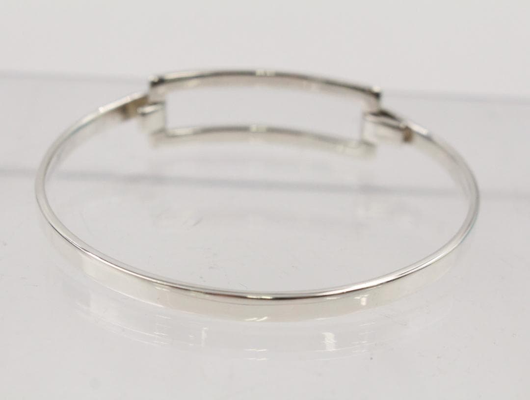 Tiffany & Co. シルバーバングル 専用ポーチ付き