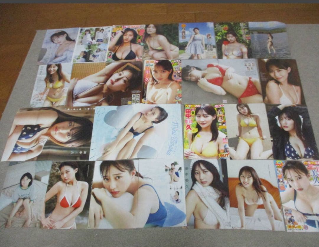 田中美久・切り抜き４１０ページ　大ポスター３枚ＤＶＤ４枚クリアファイル９冊子４冊