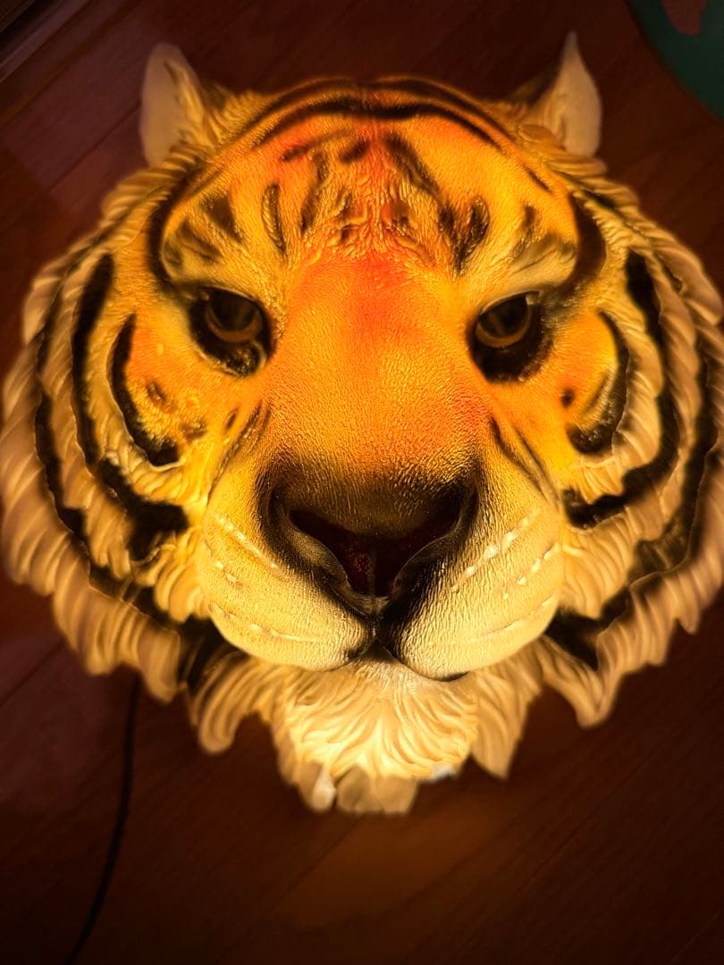 VINTAGE タイガーヘッド壁掛けライト