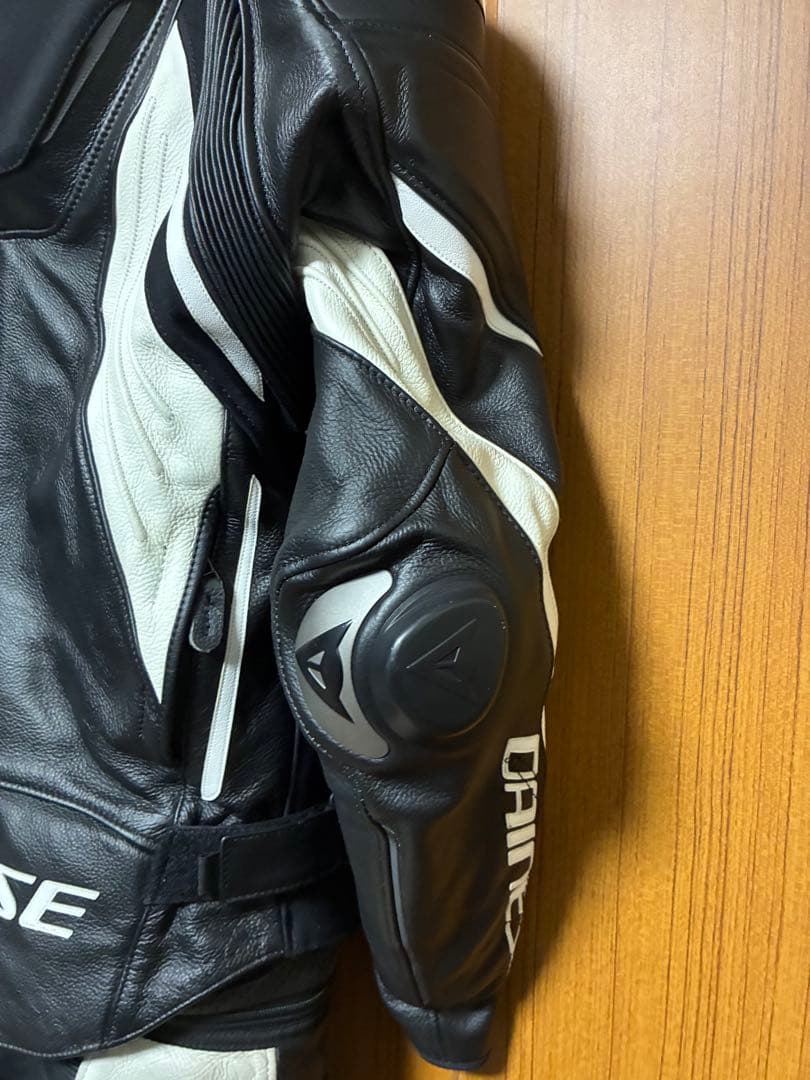 DAINESE SUPER SPEED3 LEATHER JACKETダイネーゼ