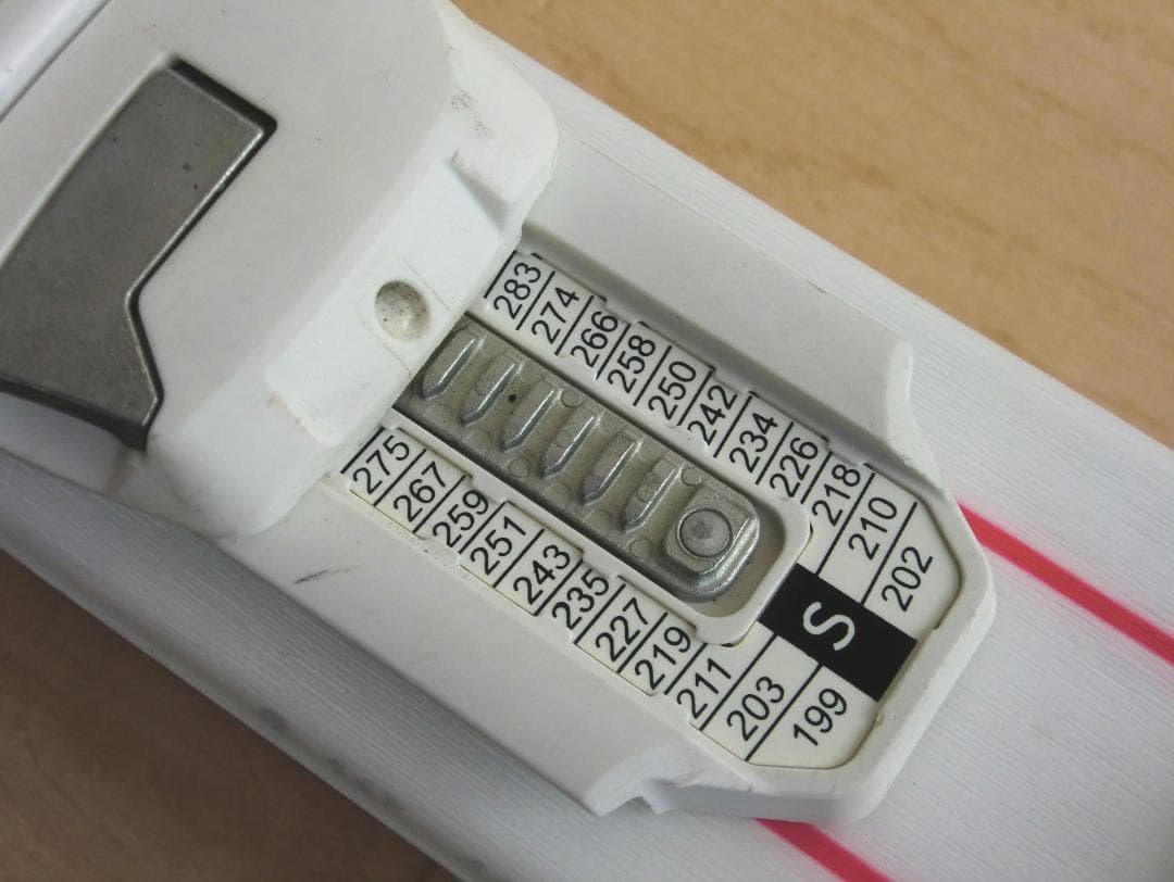 ■■送料無料■HEAD■子供用スキー4点セット■板117/靴22.5■WAX済■