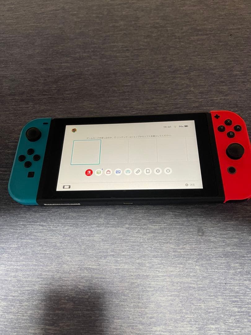 Nintendo Switch（通常モデル）