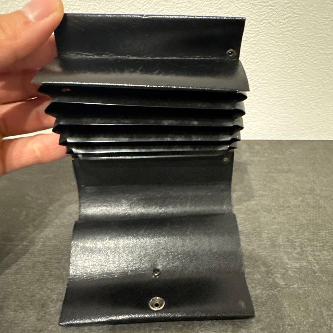 CLAUSTRUM 三つ折り財布