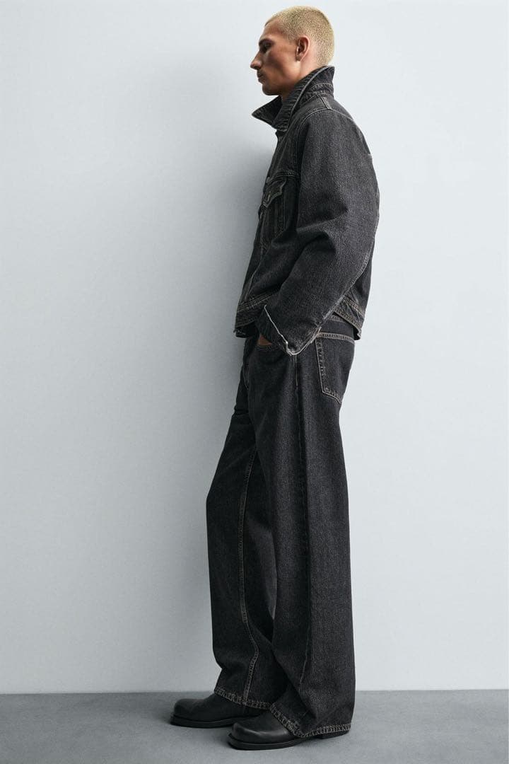 『完売品』フェイクファーカラー デニムジャケット　ZARA デニムジャケット