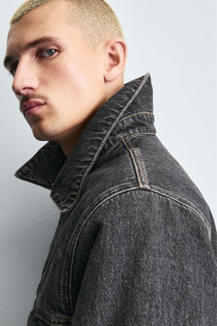 『完売品』フェイクファーカラー デニムジャケット　ZARA デニムジャケット