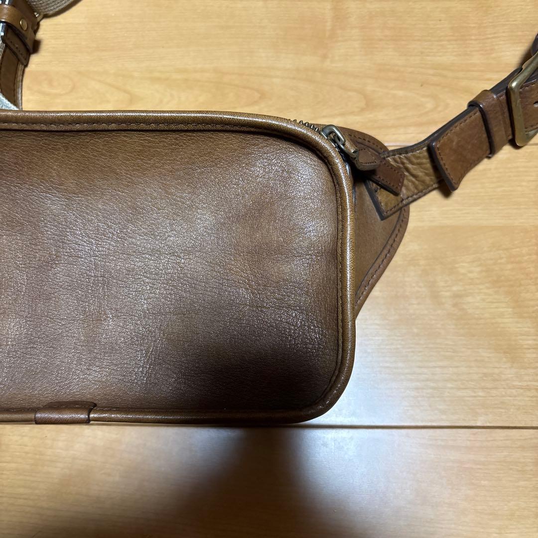 土屋鞄　ボディバッグ
