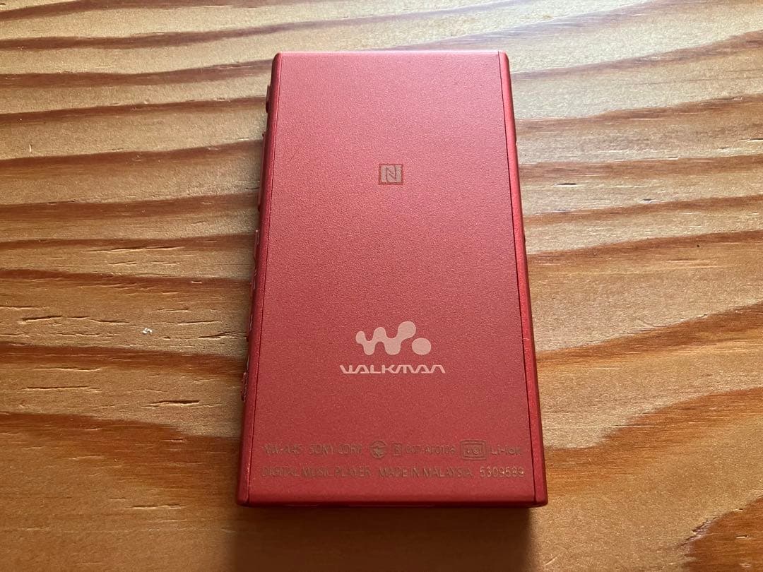 ご*】様 【美品】SONYウォークマンNW-A45レッド 16GB