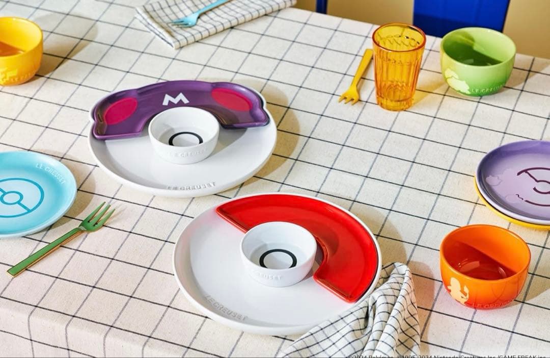 【完売品】LE CREUSETポケモン テーブルウェア・セット モンスターボール