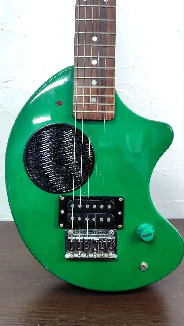 FERNANDES ミニギター（グリーン）