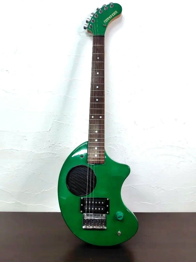 FERNANDES ミニギター（グリーン）