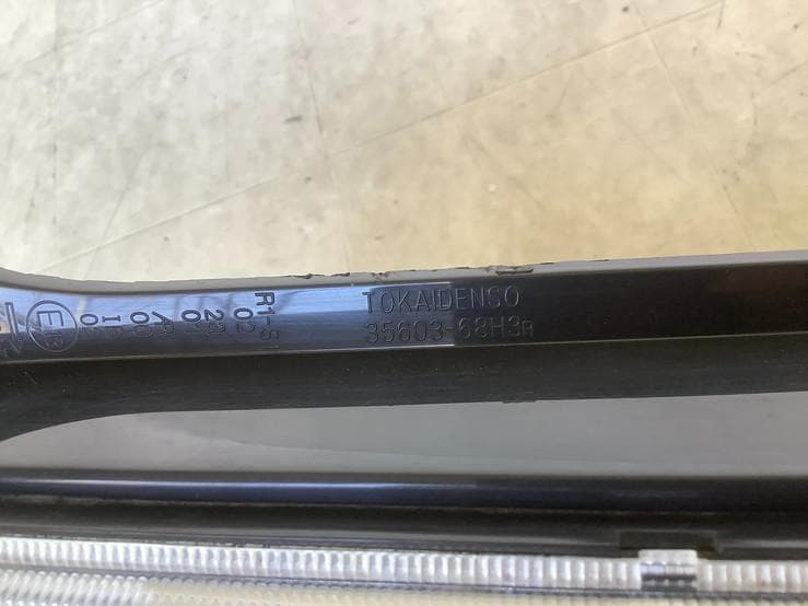 25083007 DA64W エブリィワゴン (2010) 右 テールランプ