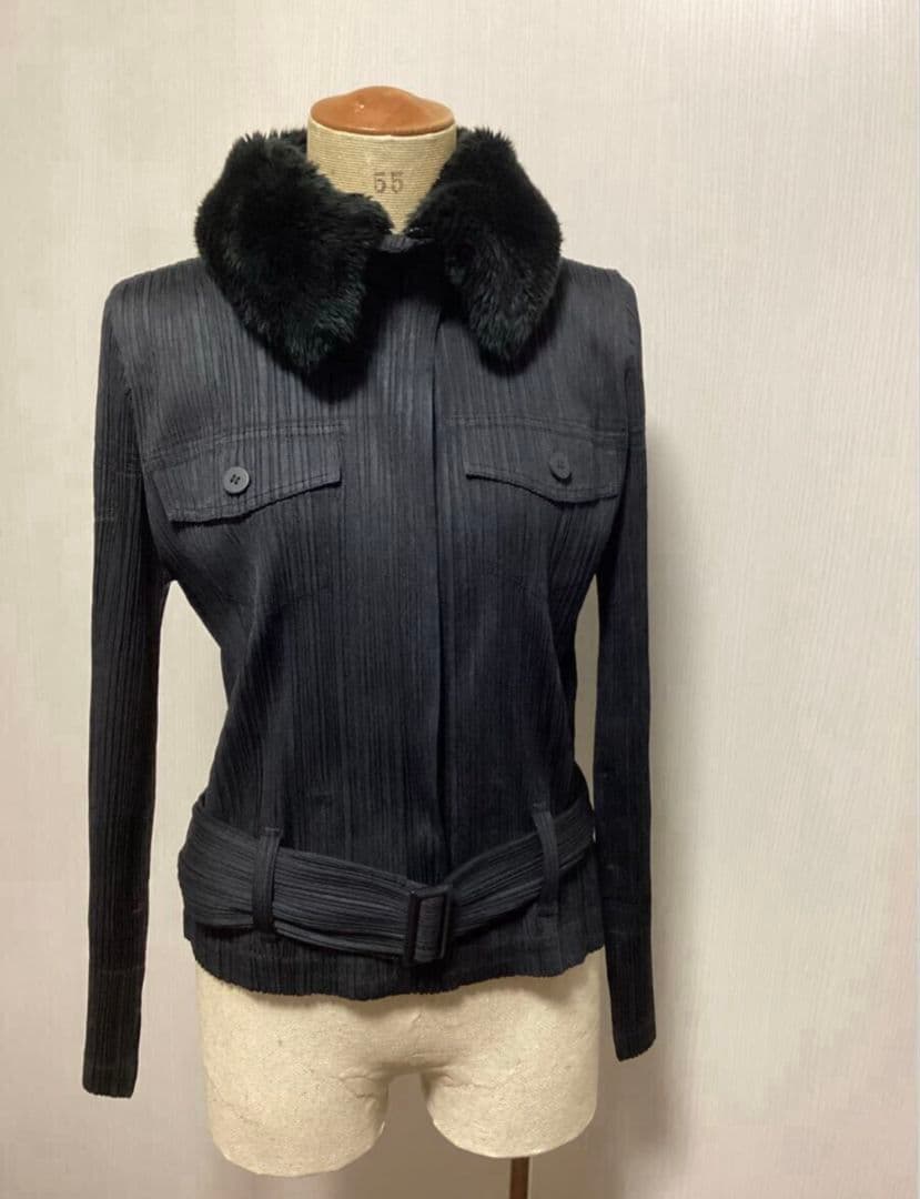 プロフ必読☆PLEATS PLEASE☆ ファー付き