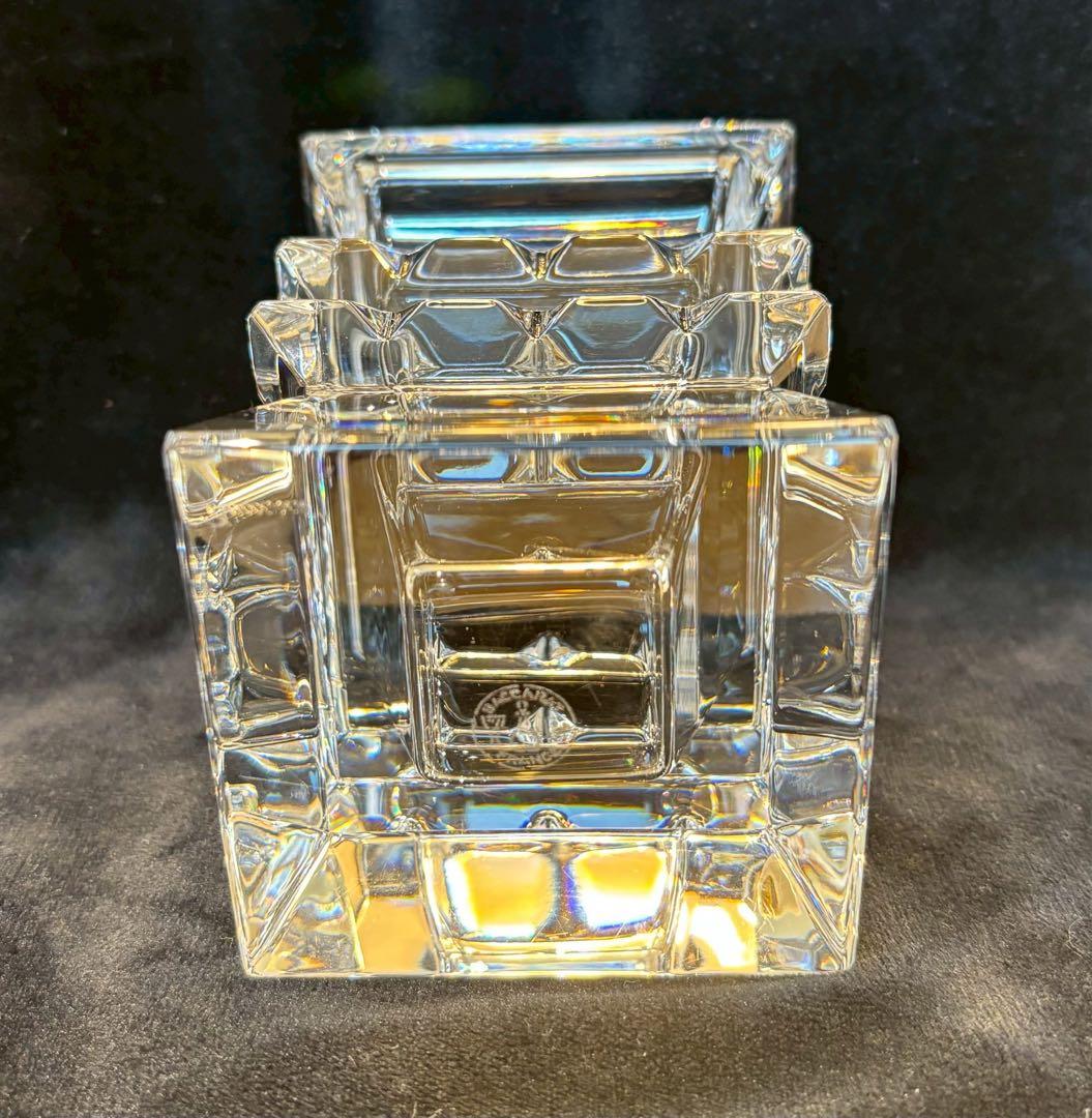 バカラ コロンビーヌ(花瓶 )