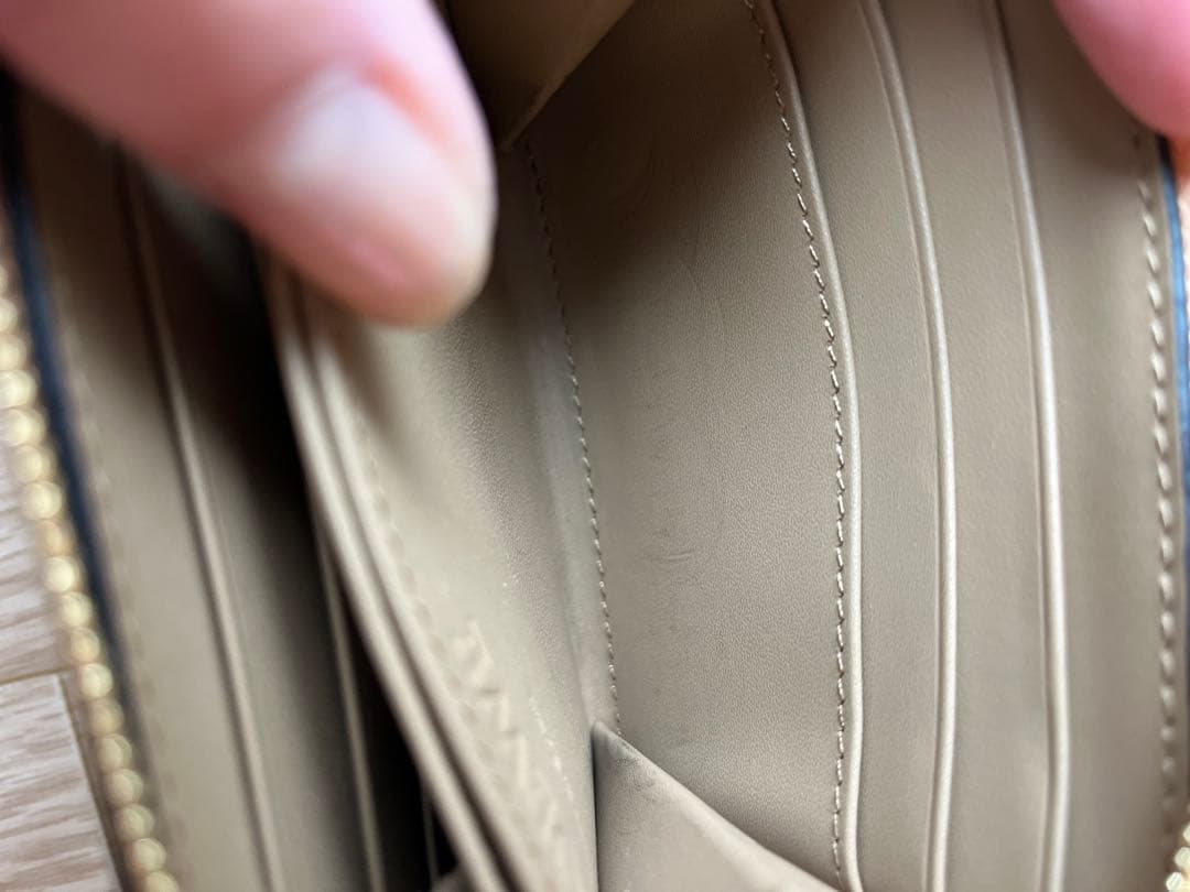 LOEWE パズル　カードケース