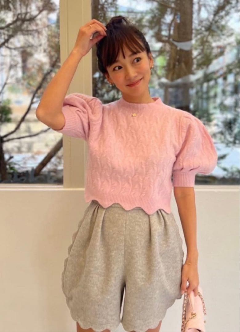 新品　完売品ロージーモンスターウールライクスカラップショートパンツ　ブラックS