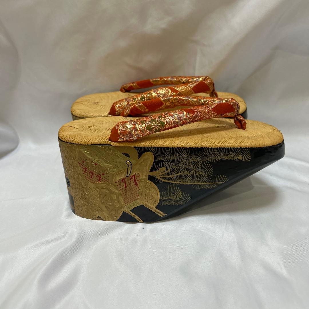 美品　七五三　高級黒地塗り　ぽっくり　鈴付き