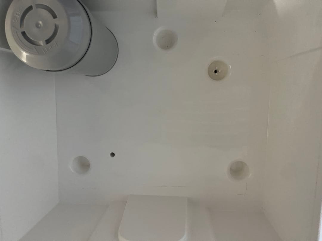 なずなtall 浄水器 ホワイト スリムデザイン　カートリッジ3本付き