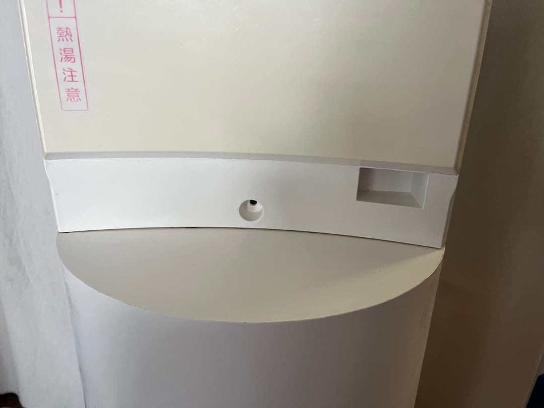 なずなtall 浄水器 ホワイト スリムデザイン　カートリッジ3本付き